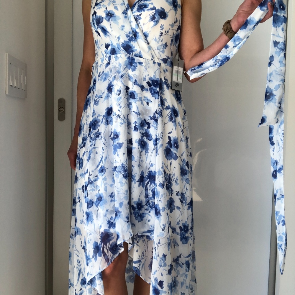 Pretty Karl Lagerfeld Dress NWT 8